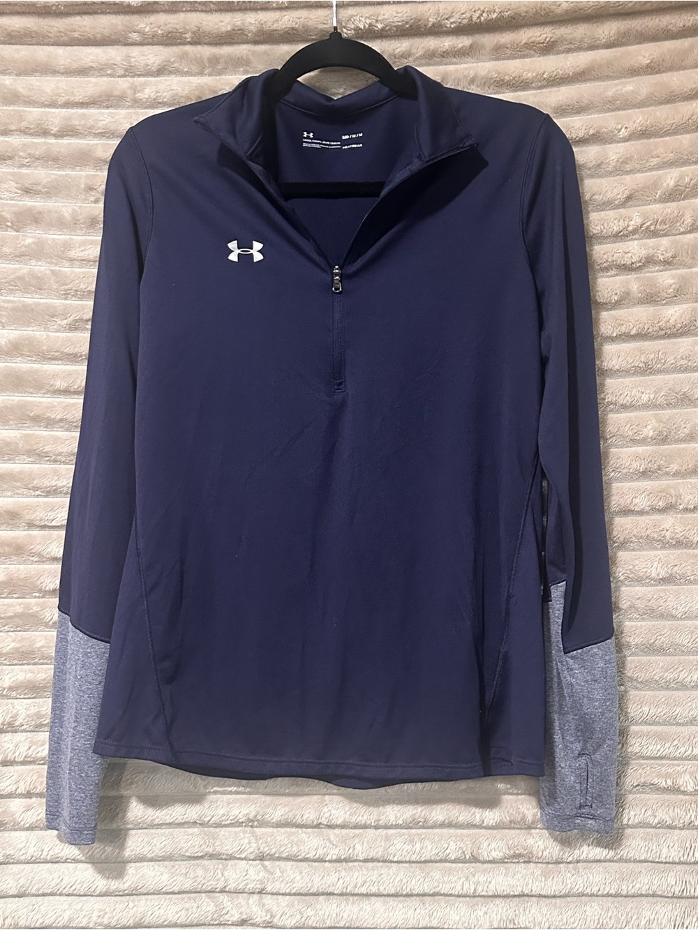 Under Armour Navy quarterzip Pullover with Grey cuffs